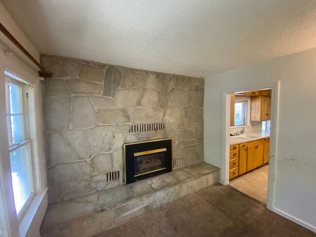 323 N 400 W in Cedar City, UT - Building Photo - Building Photo