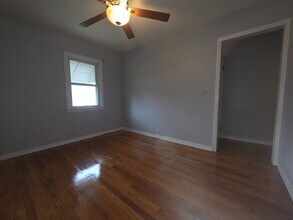 111 Horton Rd in Valley Stream, NY - Building Photo - Building Photo