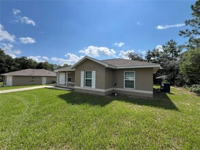 7 Locust Loop Cir in Ocala, FL - Building Photo - Building Photo