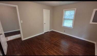 906 Appleby St NW in Huntsville, AL - Building Photo - Building Photo