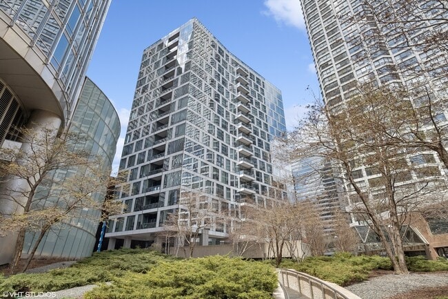 property at 403 N Wabash Ave
