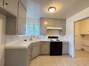 610 E Palmyra Ave in Orange, CA - Building Photo - Building Photo