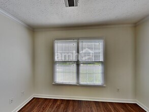 4972 Hopeland Dr in Powder Springs, GA - Building Photo - Building Photo