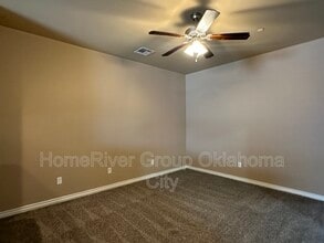 905 SW 92nd St in Oklahoma City, OK - Building Photo - Building Photo