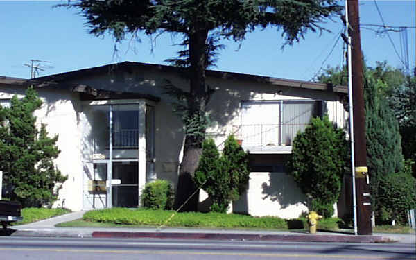 6538-6540 Sepulveda Blvd in Van Nuys, CA - Building Photo