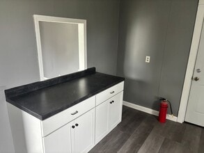 621 1/2 East Adams Street, Right side in Sandusky, OH - Building Photo - Building Photo