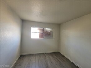3749 Ponderosa St in Las Vegas, NV - Building Photo - Building Photo