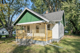 2826 Courtlandt Ave in Kalamazoo, MI - Building Photo - Building Photo