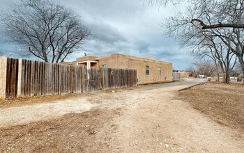 1719 Siri Dharma Ct in Santa Fe, NM - Building Photo - Building Photo