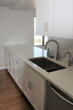 2211 SW 1st Ave, Unit 1102 in Portland, OR - Building Photo - Building Photo