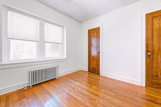 171-179 Berkeley St in Rochester, NY - Foto de edificio - Interior Photo