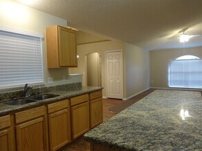 1617 Fairlight St NW in Palm Bay, FL - Building Photo - Building Photo