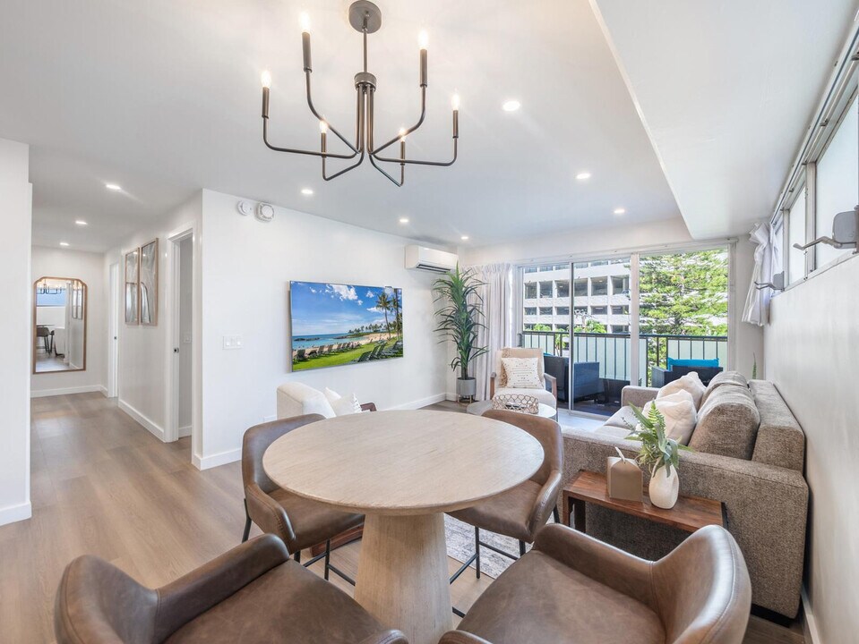 2464 Prince Edward St in Honolulu, HI - Building Photo