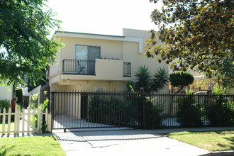 4444 Vista Del Monte Ave in Sherman Oaks, CA - Building Photo - Building Photo