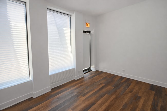 1533 N Western Ave in Chicago, IL - Building Photo - Building Photo