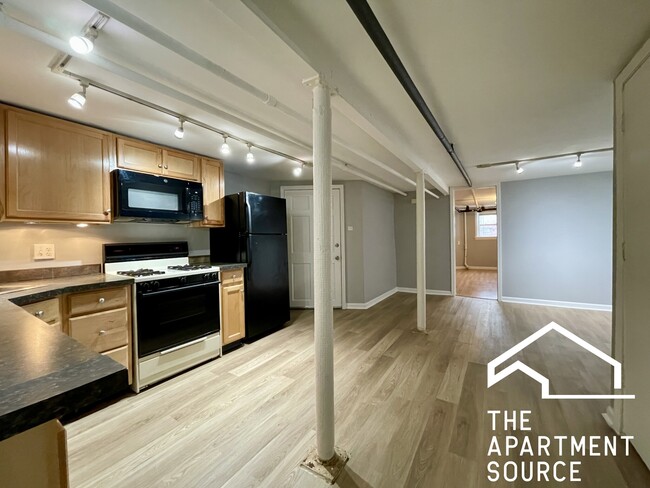 3540 N Lowell Ave, Unit GS