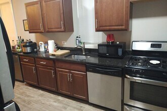 2041 W McLean Ave in Chicago, IL - Building Photo - Building Photo