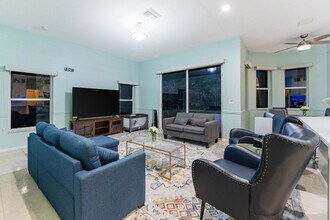 12855 87th St N in West Palm Beach, FL - Building Photo - Building Photo