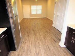 3249 Dixie Dr in Houston, TX - Building Photo - Building Photo