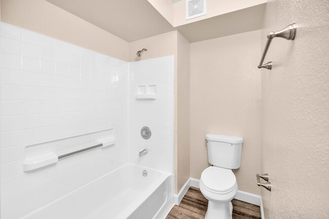 Marconi Village Apartments in Carmichael, CA - Building Photo - Building Photo