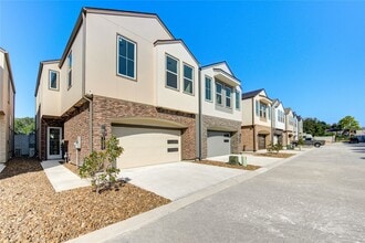 2920 El Fenice Ln in Houston, TX - Building Photo - Building Photo