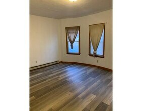 22 Marcella St-Unit -2A in Cambridge, MA - Building Photo - Building Photo
