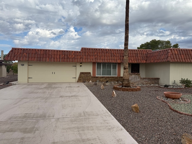 property at 11022 W Boswell Blvd