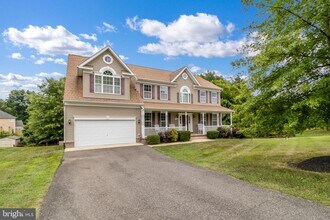5802 Rocky Trl Wy in Upper Marlboro, MD - Building Photo - Building Photo
