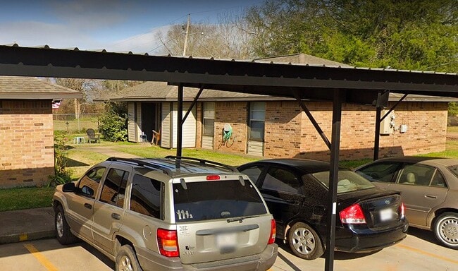 property at 115 Seniors St