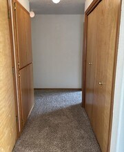 5131 Sycan Ct SE in Salem, OR - Building Photo - Building Photo