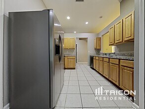 7848 Mariners Harbour Dr in Wesley Chapel, FL - Building Photo - Building Photo