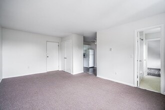 18 Fairfield Ave in Norwalk, CT - Foto de edificio - Building Photo