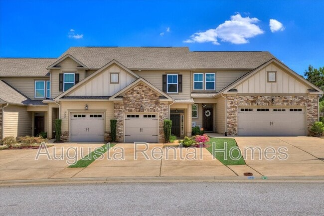 504 Vinings Dr