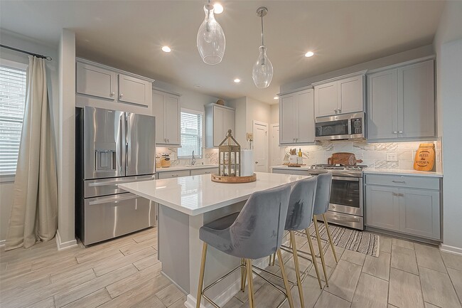 23611 Blackhaw Blossom Ln