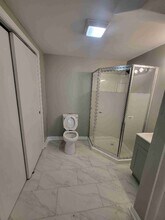 3411 Strong Ave photo'