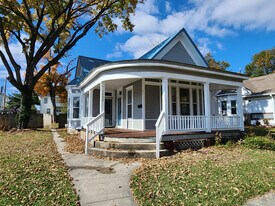 1008 Vine St in Chillicothe, MO - Building Photo