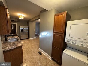 1321 Cambria St in Baltimore, MD - Building Photo - Building Photo