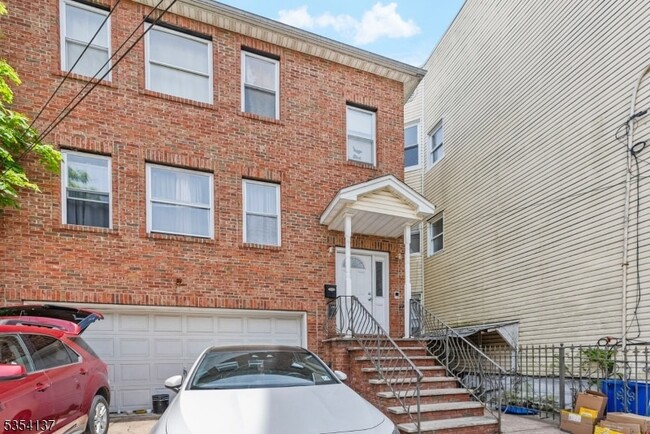 property at 448 S 13th St