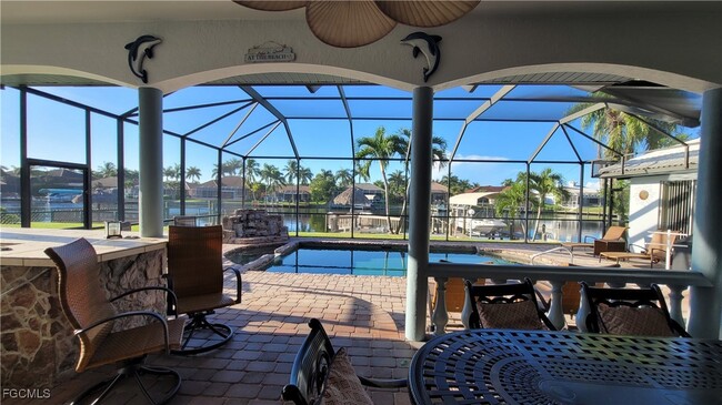 property at 2720 SW 51st St