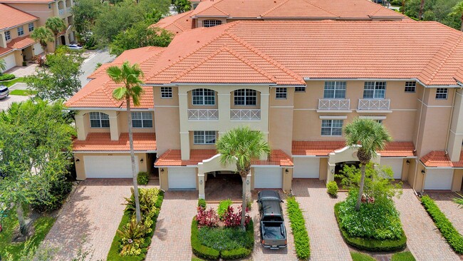 property at 4703 Artesa Wy E