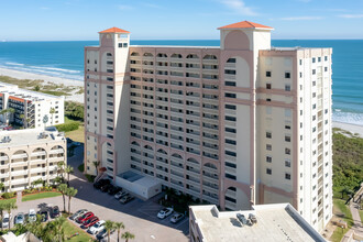 Stonewood Towers in Cocoa Beach, FL - Building Photo - Building Photo