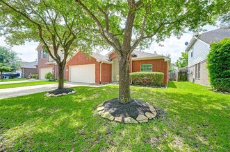 16627 Sperry Gardens Dr in Houston, TX - Building Photo - Building Photo