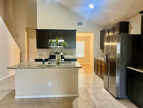 5964252641 A in Fresno, TX - Building Photo - Building Photo
