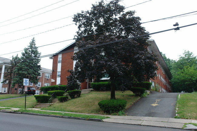 150 Westfield Ave in Elizabeth, NJ - Building Photo - Building Photo