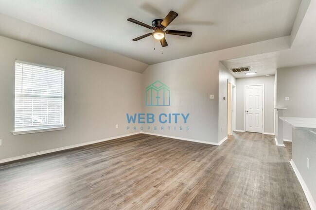 2510 Lyola St in Dallas, TX - Building Photo - Building Photo