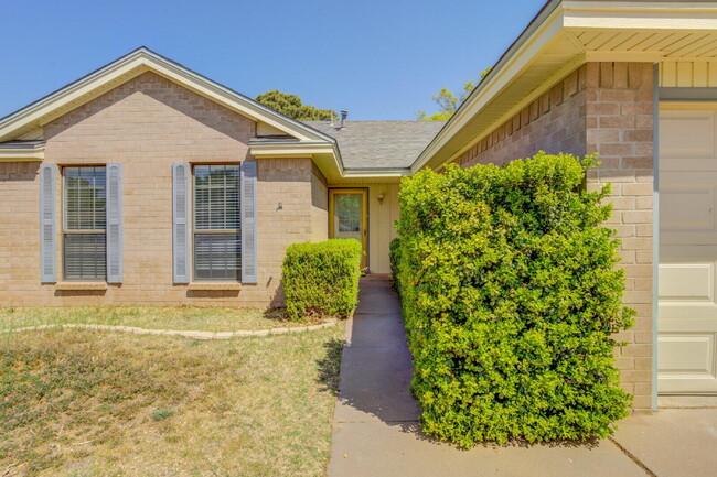 4714 65th St in Lubbock, TX - Building Photo - Building Photo