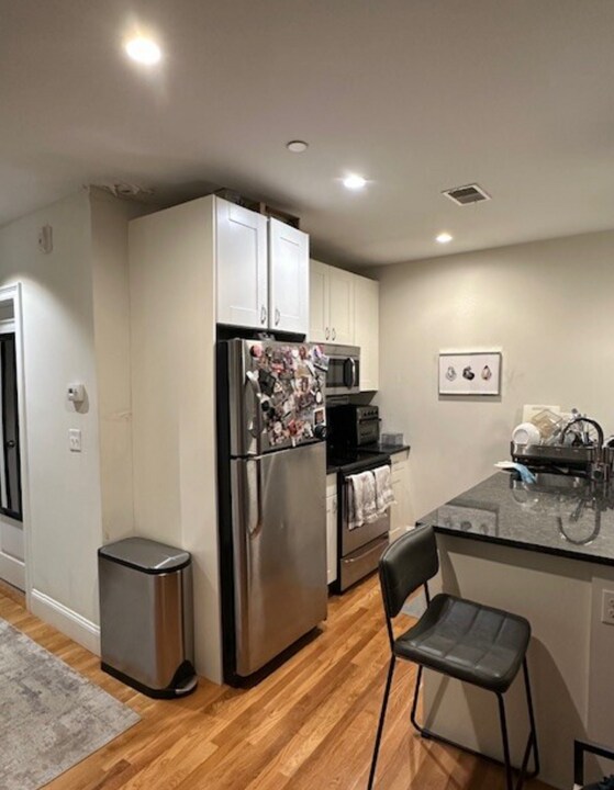 53 Fort Ave, Unit 3 in Boston, MA - Building Photo