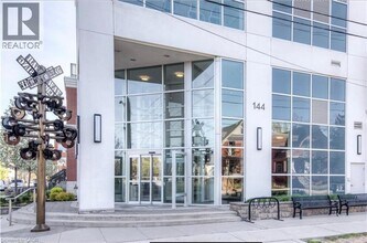 144 Park St in Waterloo, ON - Building Photo - Building Photo