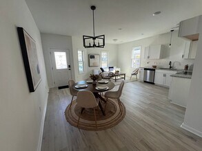 324 Bragg St in Raleigh, NC - Building Photo - Building Photo