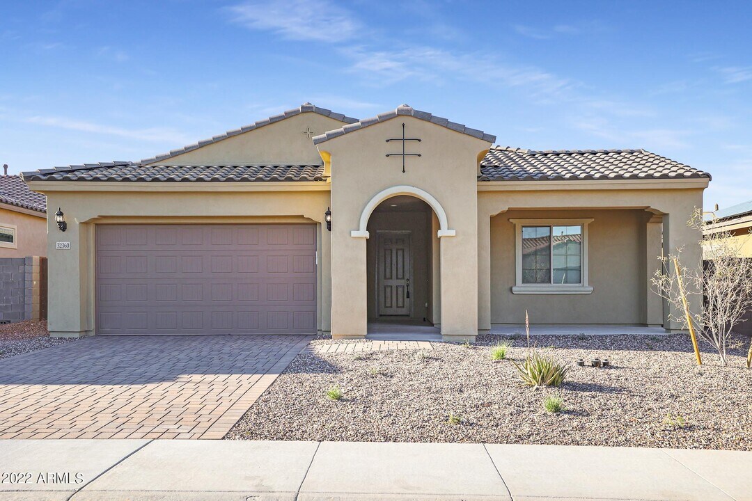 32360 N 133rd Dr in Peoria, AZ - Building Photo